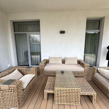 Совіньон! Хозяйський будинок з цегли