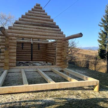 Баня або будиночок зруб