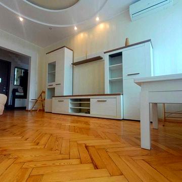 Продам 1 комнатную квартиру в Нагорном районе