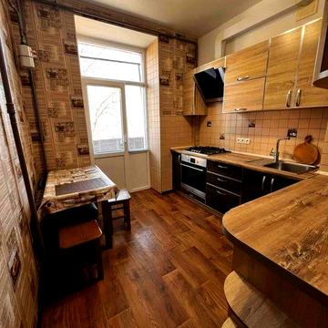 Оренда 2 к центр, світло не виключають