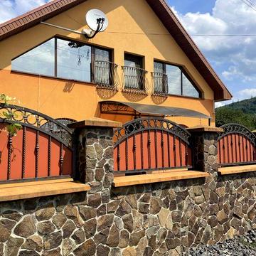 Продаж сучасного будинку біля кордону(Великий Березний)