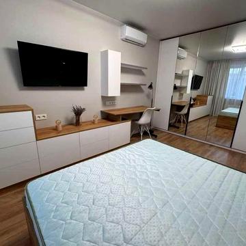 Оренда 1-кімнатної квартири в ЖК Пектораль