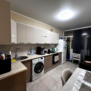 Такі квартири довго не затримуються, однокімнатна в Центральному парку