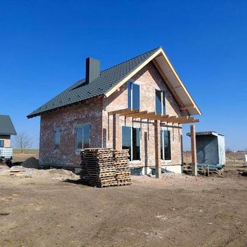 Комфортний цегляний будинок!