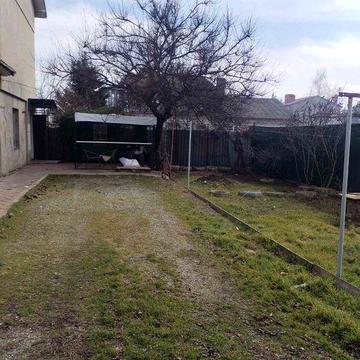 Сдам дом 3 ком. Малиновского/Копейка , животных можно,2 авто во дворе!