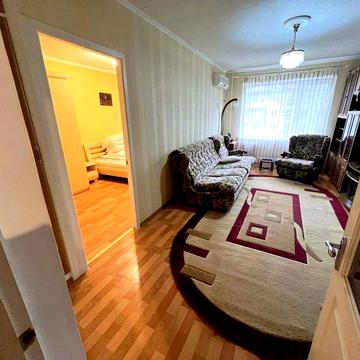 3-х комнатная квартира на ул. Калиновой, р-н рынка Образцова