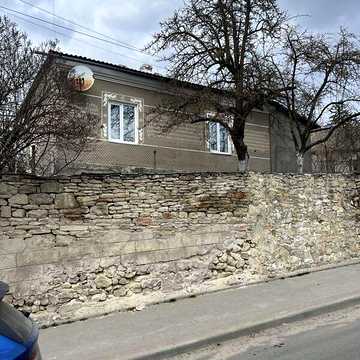 Продаж 4к Дім Грушевського вулиця