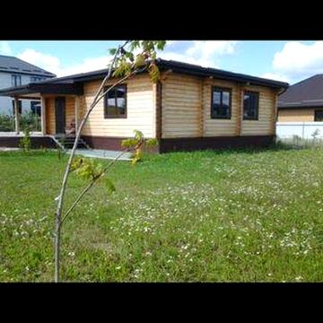 Продам деревяний будинок .