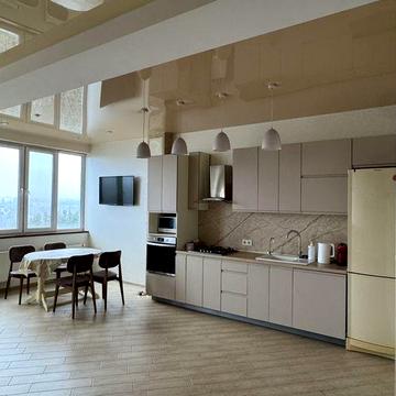 Продам 3-кімнатну квартиру Ботанічний сад Харків ЖК Балакірєва