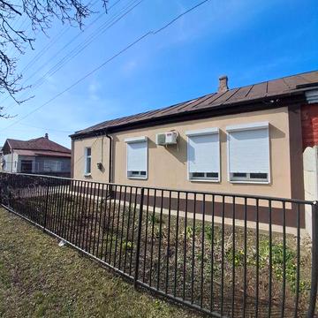 Продам дом в г. Самар (Новомосковск).