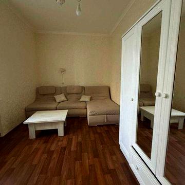 Здається в оренду однокімнатна квартира по вулиці Толстого!