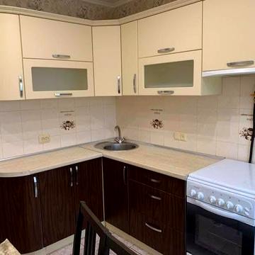 Гарна квартира р-н СКД- Холодноярської бригади