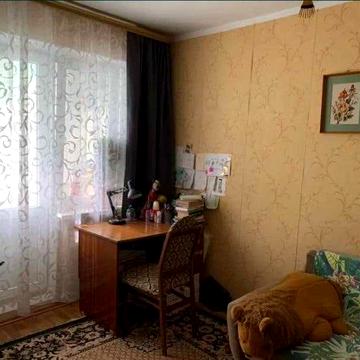 Продам 3-кімнатну квартиру на Черемушках