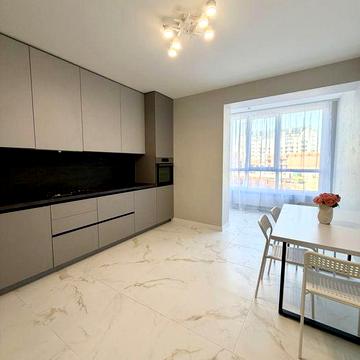 Оренда квартири в ЖК Софіївські Липки. Велика 2 кім квартира.