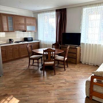 Оренда 1-кімнатної квартири на вул. Пекарській від власника