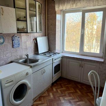 Эксклюзив! Продам 2 к кв пр-т Науки 66