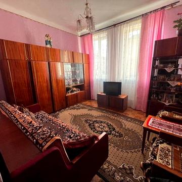 Продам 2 кімнатну квартиру