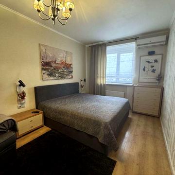 Здається в оренду 1-кімнатна квартира, вул. Мудрака, 66