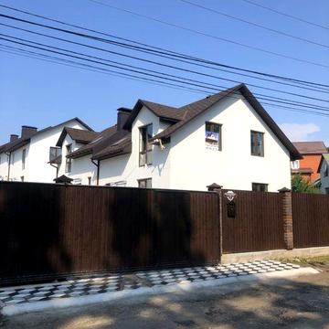 Продам дуплекс,будинок в с.Хотів,Чабани,Лісники