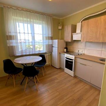 Довгострокова оренда 1к Квартира Полуботка Гетьмана вулиця