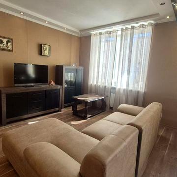 Кухня-студия и спальня Пироговская/Госпиталь