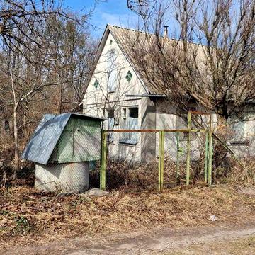 Продается дача в поселке Лесное, дом 35 м. кв. участок 5 + 5 соток