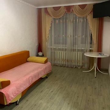 1к квартира з ремонтом 600-річчя Мегамол, вільно