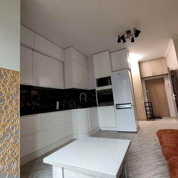 Довгостроково 1 кімн квартира, в ЖК Клаб Марин, можна з дітками