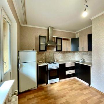 Урлівська 36, Оренда 2-к квартири, 7й поверх, Позняки, Є генератор