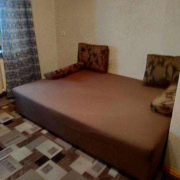 Актуально 20.03!  Сдам долгосрочно  1-комнатную  в высотке