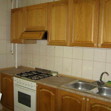 Продам 3 комнатную квартиру рядом с метро Холодная гора