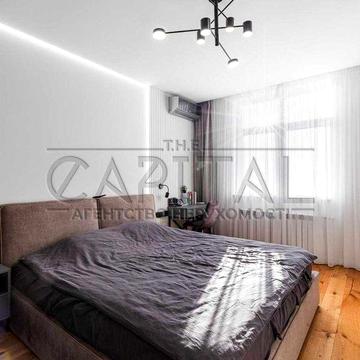 Продаж Квартира Маланюка Євгенія Микільська Слобідка Київ