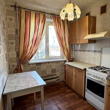 Продам 2 ккв в Чугуеве , ул.Гвардейская