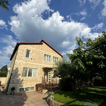 Сдам большой дом для семьи в Черноморке