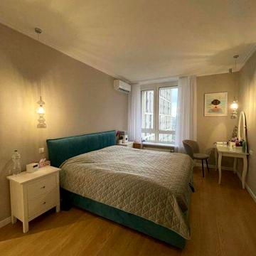 100м2, 3 к.кв. ЖК «Славутич» вул. Зарічна 2к1, Севен, Осокорки