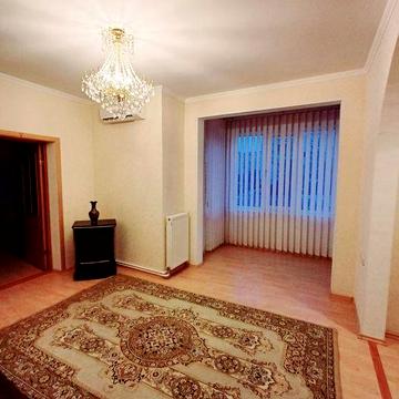 От ХОЗЯИНА - 3-х ком. квартира возле Дома мебели, Малиновский рынок