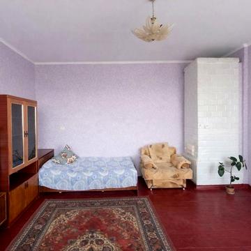 • Продам затишну  1-кімнатну , автономне газове опалення