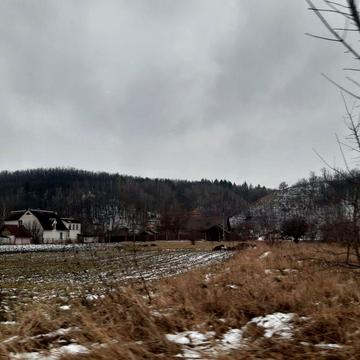 Будинок,озеро, власник,інтернет 20 хв. метро Видубичі .