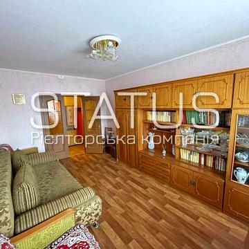 Продаж трикімнатної квартири. Сади.