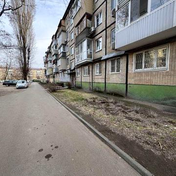 Однокомнатная квартира район Калиновой (ТЦ Наутилус)