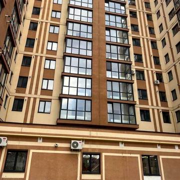 Продам 2х кімн квартиру площею 92,6 м2, вул, Соборності