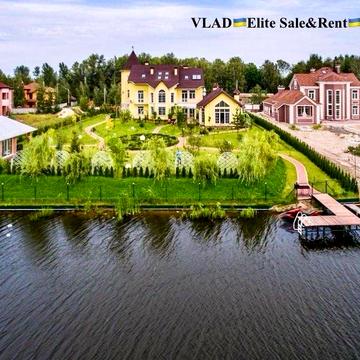 Козин. Перша оренда! Новий ремонт! 5 спален. Вихід на р. Козинка.