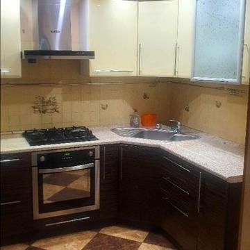 житловий масив Тополя-2 вул., 28