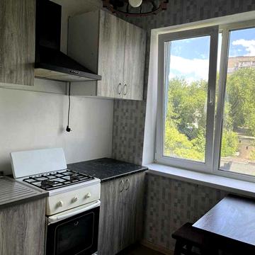 Оренда однокімнатної квартири ,  Вул.Руденко 108