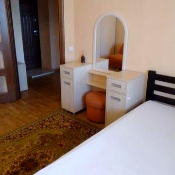 Сдам чудесную 1 к.кв.Центр,Нищинского 22