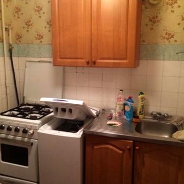 Чорнобильська вул., 13