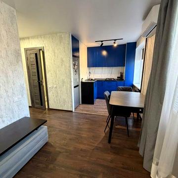 Алмазний 2-х кімн.кв. з новим ремонтом