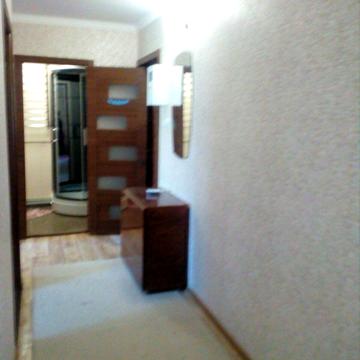 Металургів вул., 36