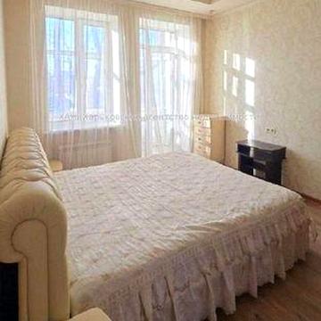 Сдам 1 к  полногабаритную квартиру