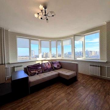 Продам Говорова,парк Победы